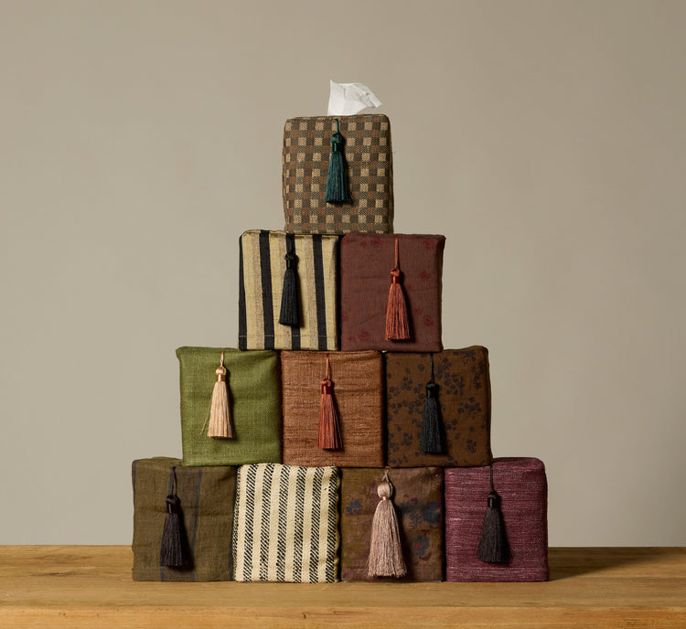 P&W Tissue Box Covers