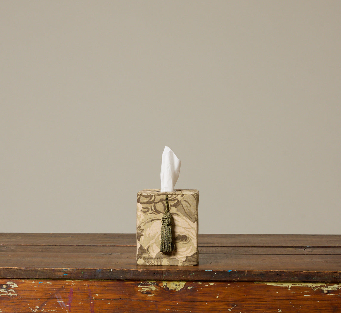PIERCE & WARD PROVENÇAL FLORAL TISSUE BOX COVER