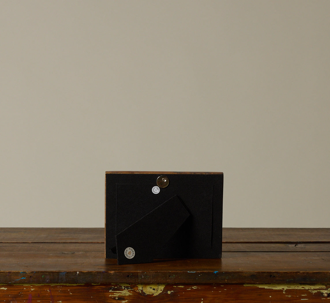 BASEL YOUNG PEN SHELL FRAME 5x7