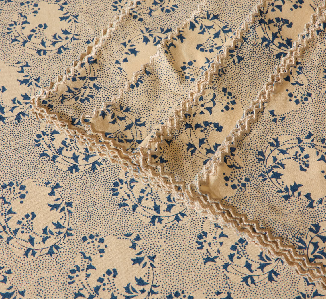 PIERCE & WARD NAPKIN IN BLUE MOON FLORAL