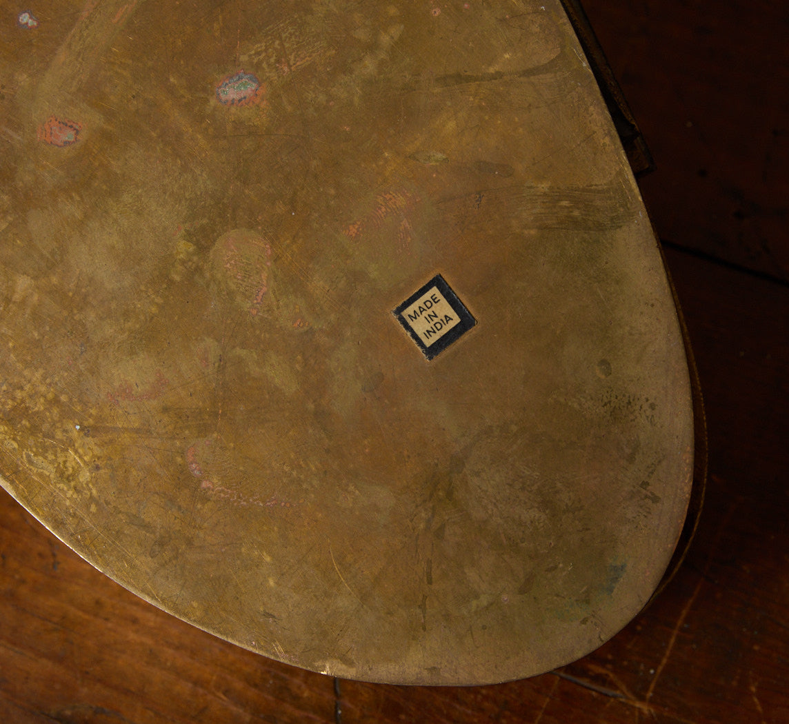 MID-CENTURY BRASS CLAMSHELL TRINKET BOX