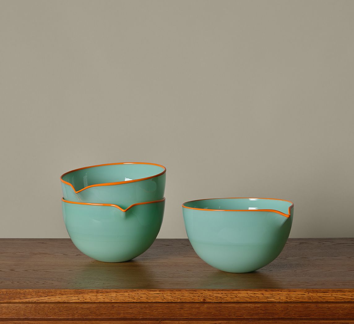 SMALL SPOUTED BOWL IN SEAFOAM BY VITRICCA IANNAZZI