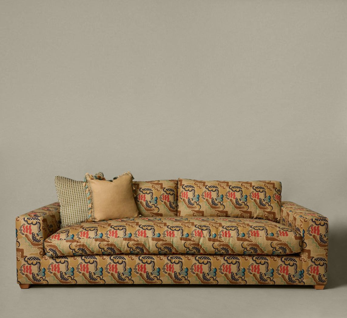 PIERCE & WARD SUNDAY SOFA IN CLOUDS