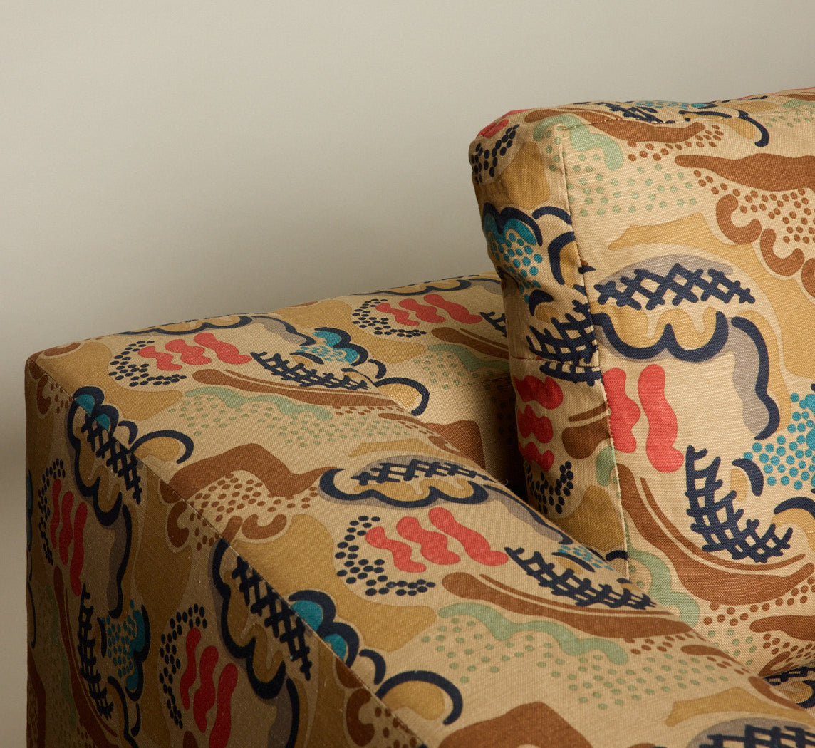 PIERCE & WARD SUNDAY SOFA IN CLOUDS