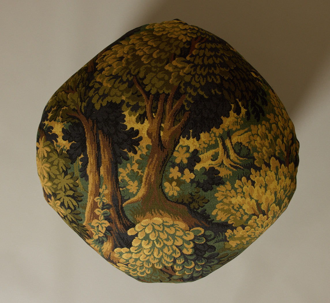 20TH CENTURY POUF IN SUNFLOWER WHIDBEY