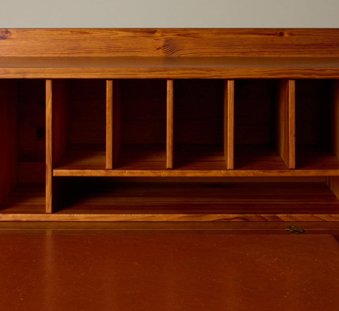 1970S DANISH PINE WRITING DESK BY ANDREAS HANSEN