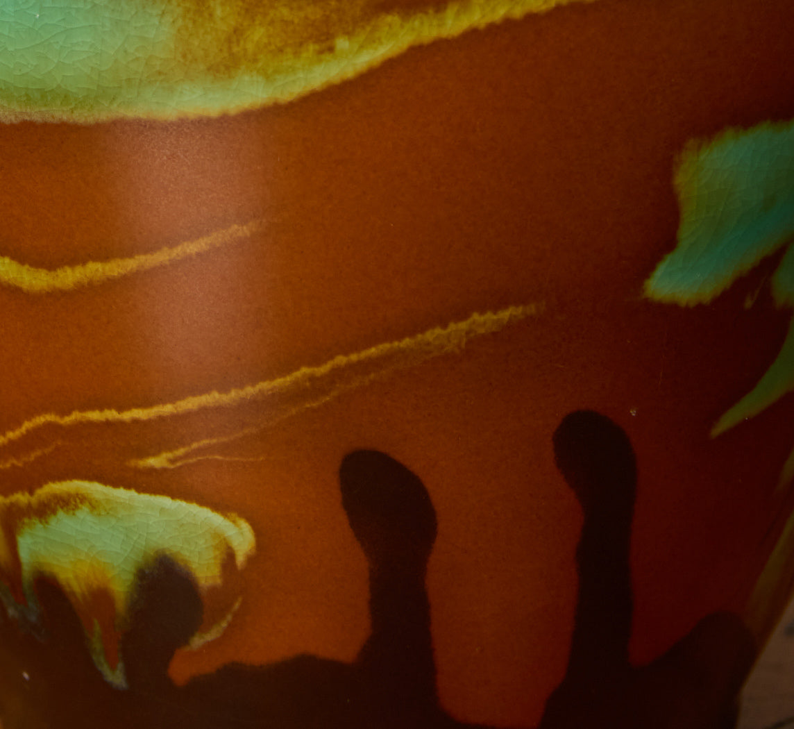 1940S ENGLISH MARBLED EARTHENWARE VASE