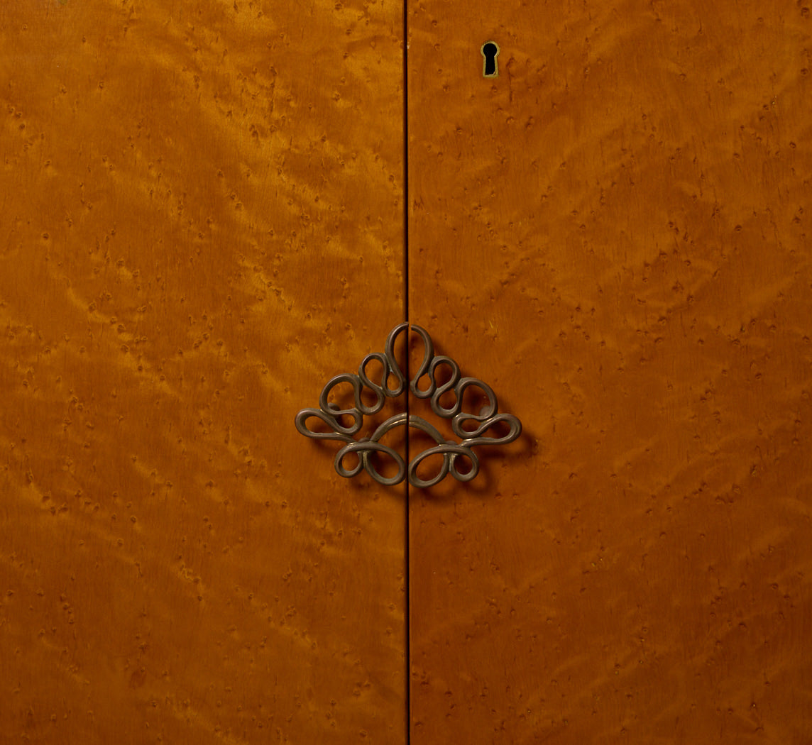 1940S ITALIAN OAK WOOD CREDENZA BY PIER LUIGI COLLI