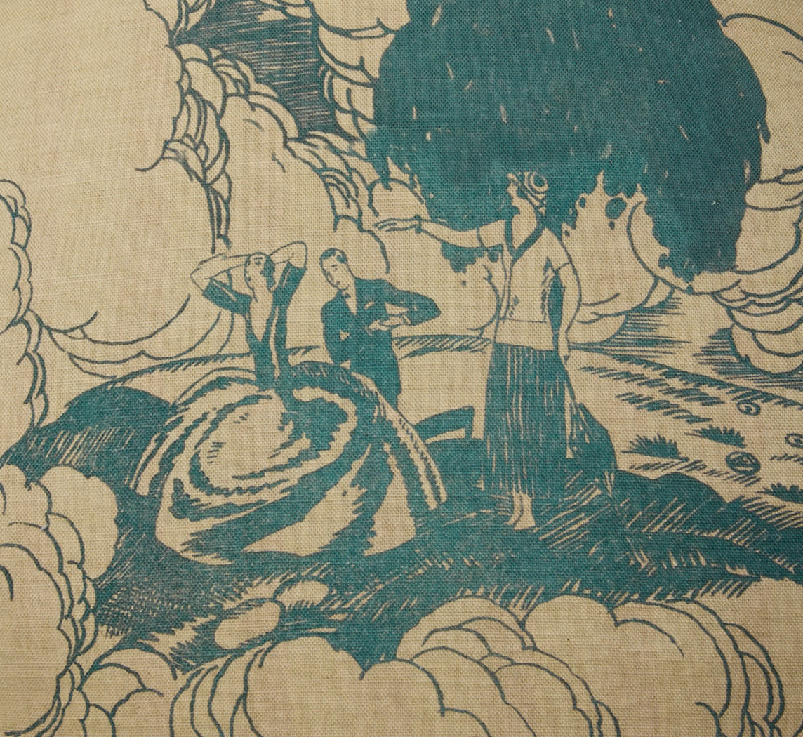 THE PARASOL DISC PILLOW