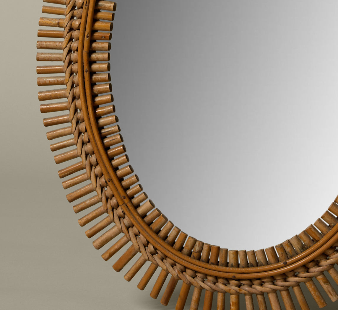 MID CENTURY MODERN SPIKED RATTAN WALL MIRROR II "OVAL"