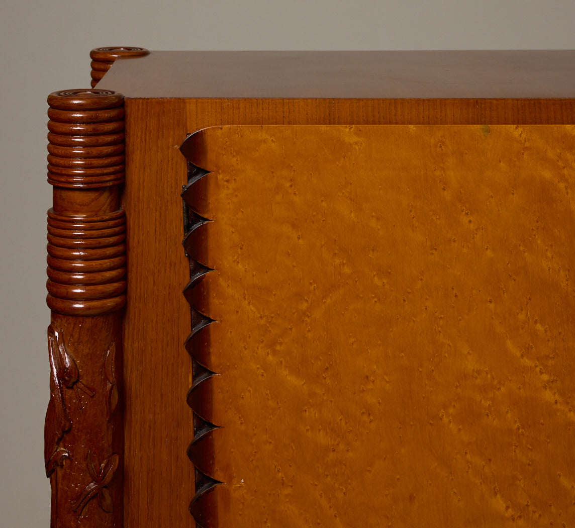 1940S ITALIAN OAK WOOD CREDENZA BY PIER LUIGI COLLI