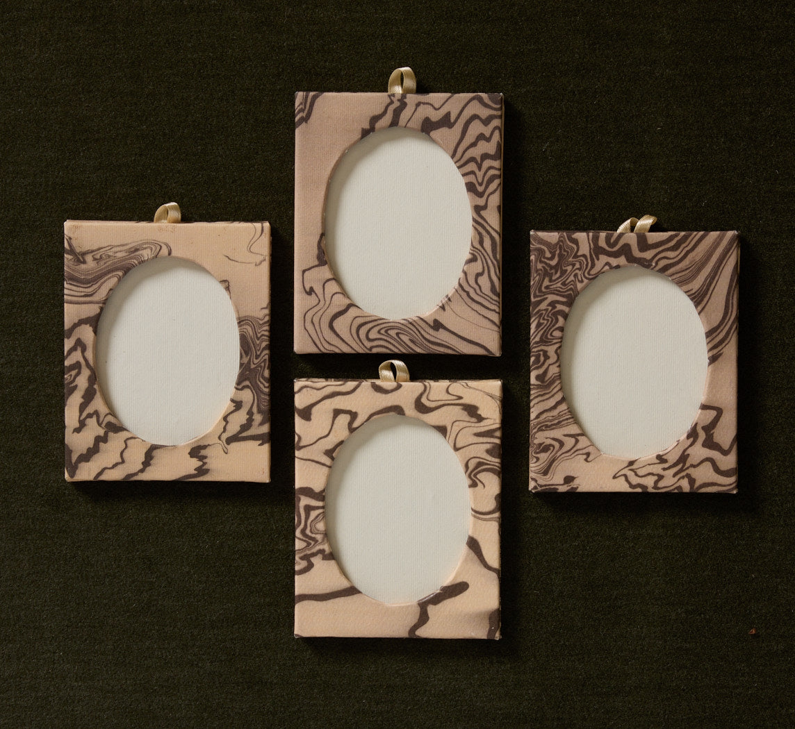 PIERCE & WARD PICTURE FRAME ORNAMENT