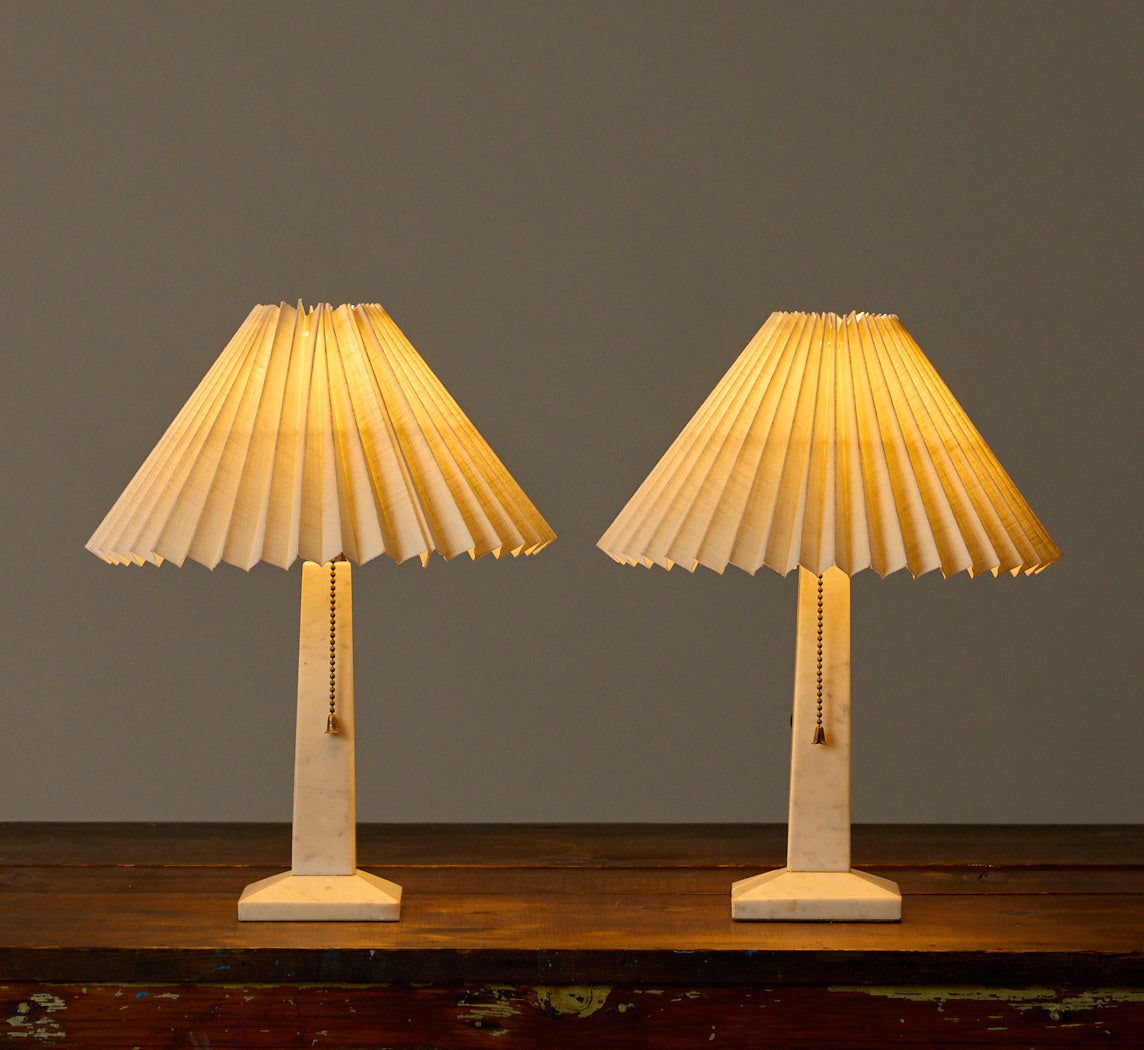 PAIR OF VINTAGE MARBLE TABLE LAMPS