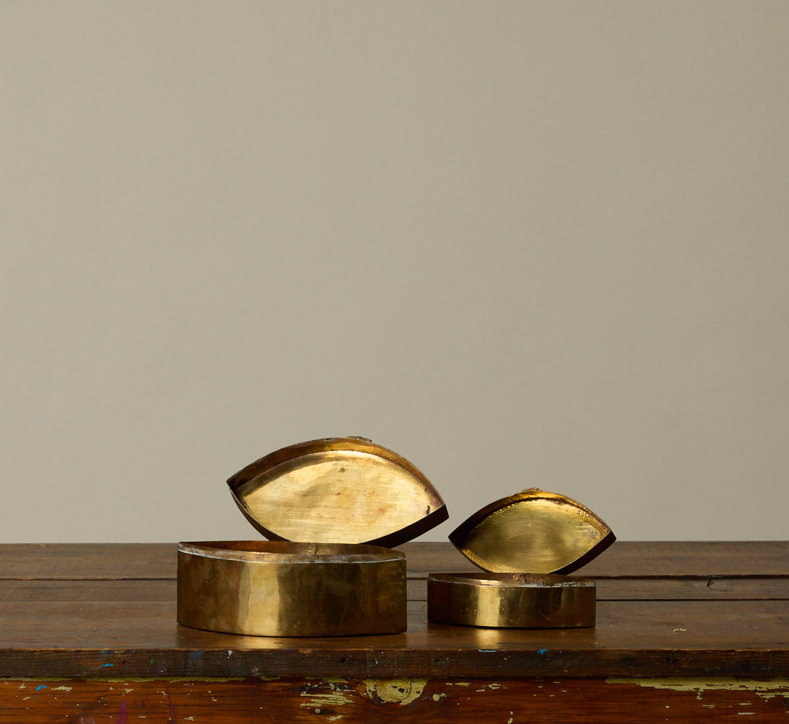 PAIR OF MIDCENTURY BRASS NAVETTE SHAPED TRINKET BOXES