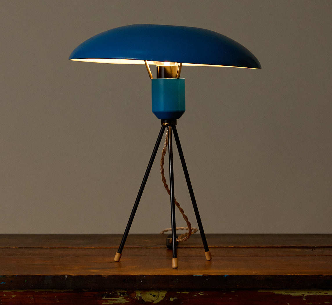ATOMIC TRIPOD LAMP BY LOUIS KALFF