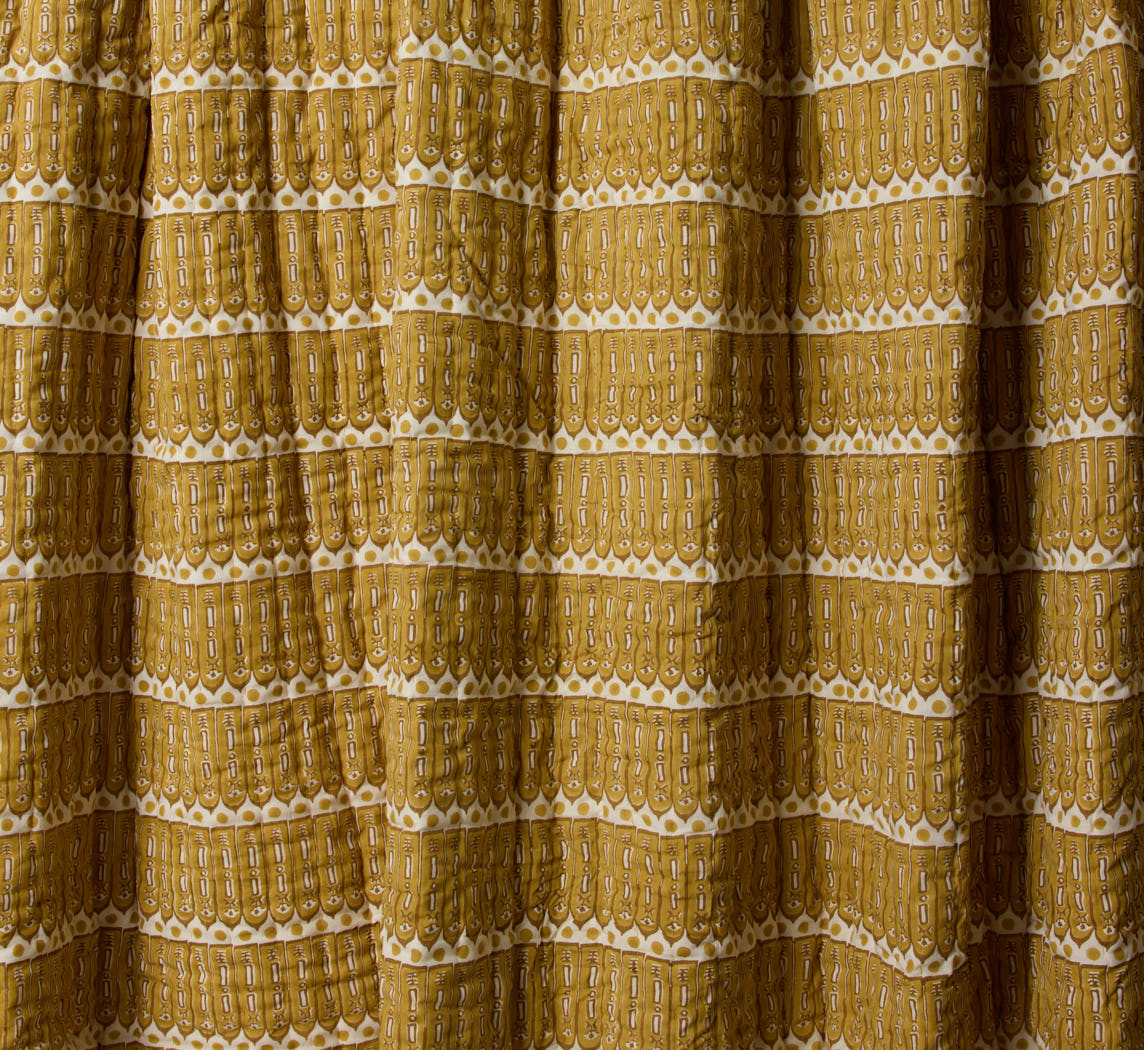 AUREA QUILT BY STUDIO FORD
