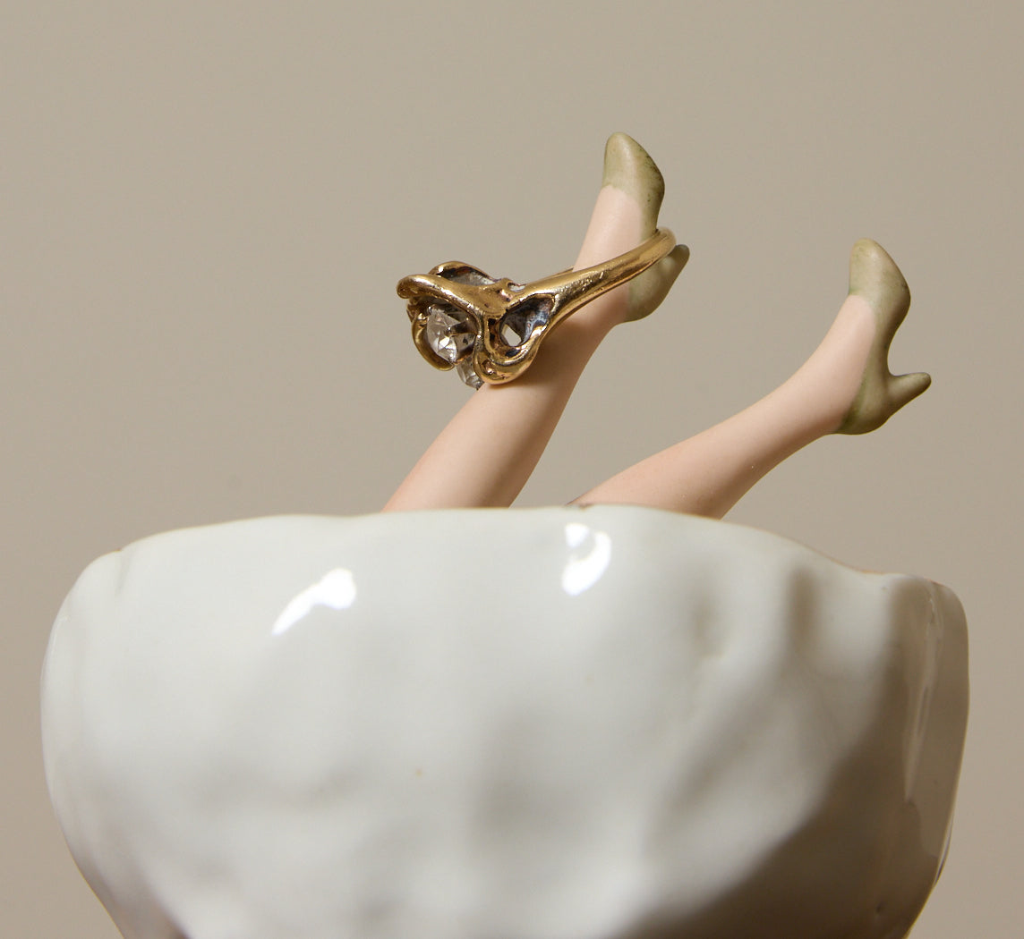 SHOWGIRL CATCHALL BY ABRA I