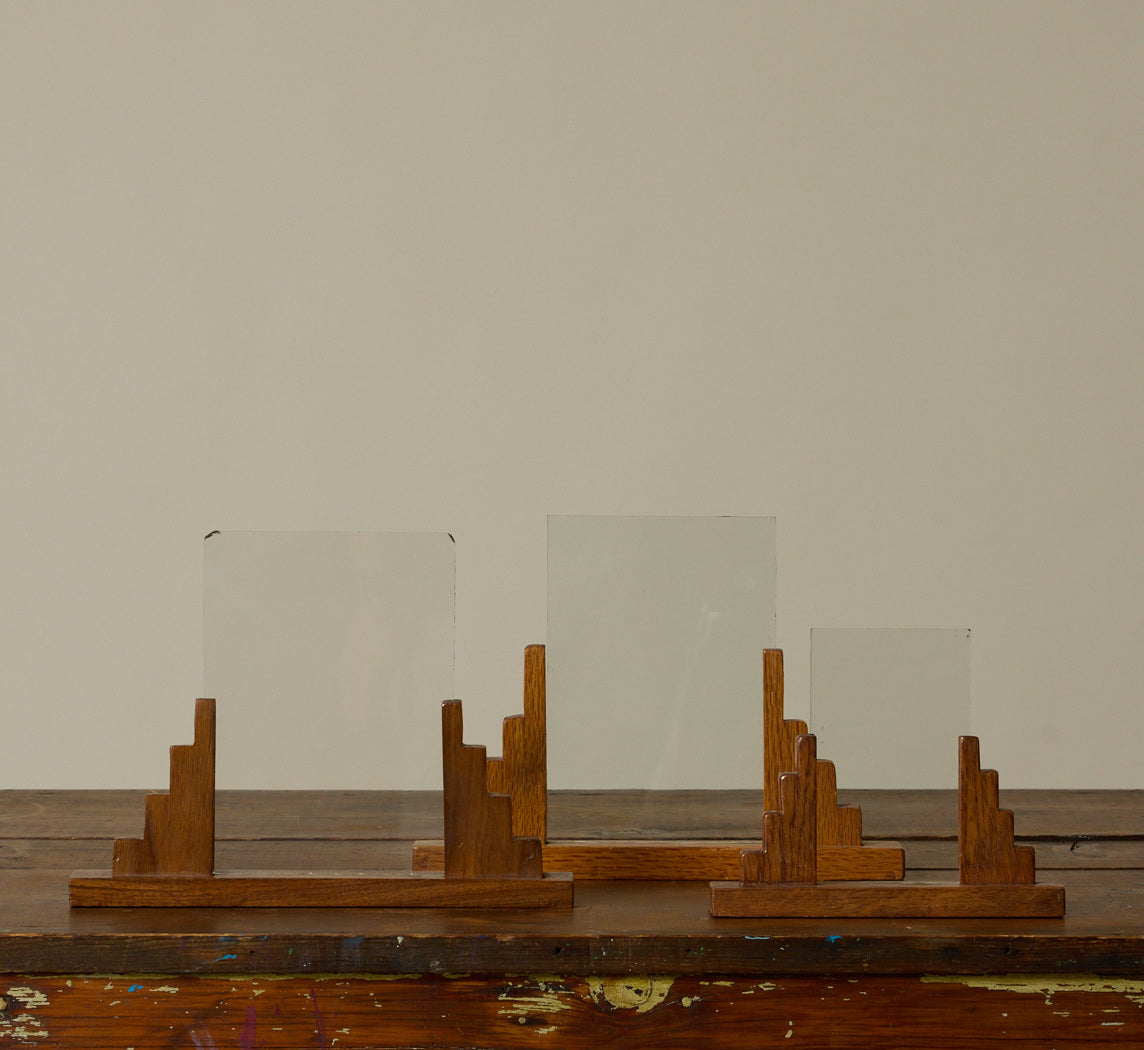 LARGE 1930S ART DECO OAK PICTURE FRAME