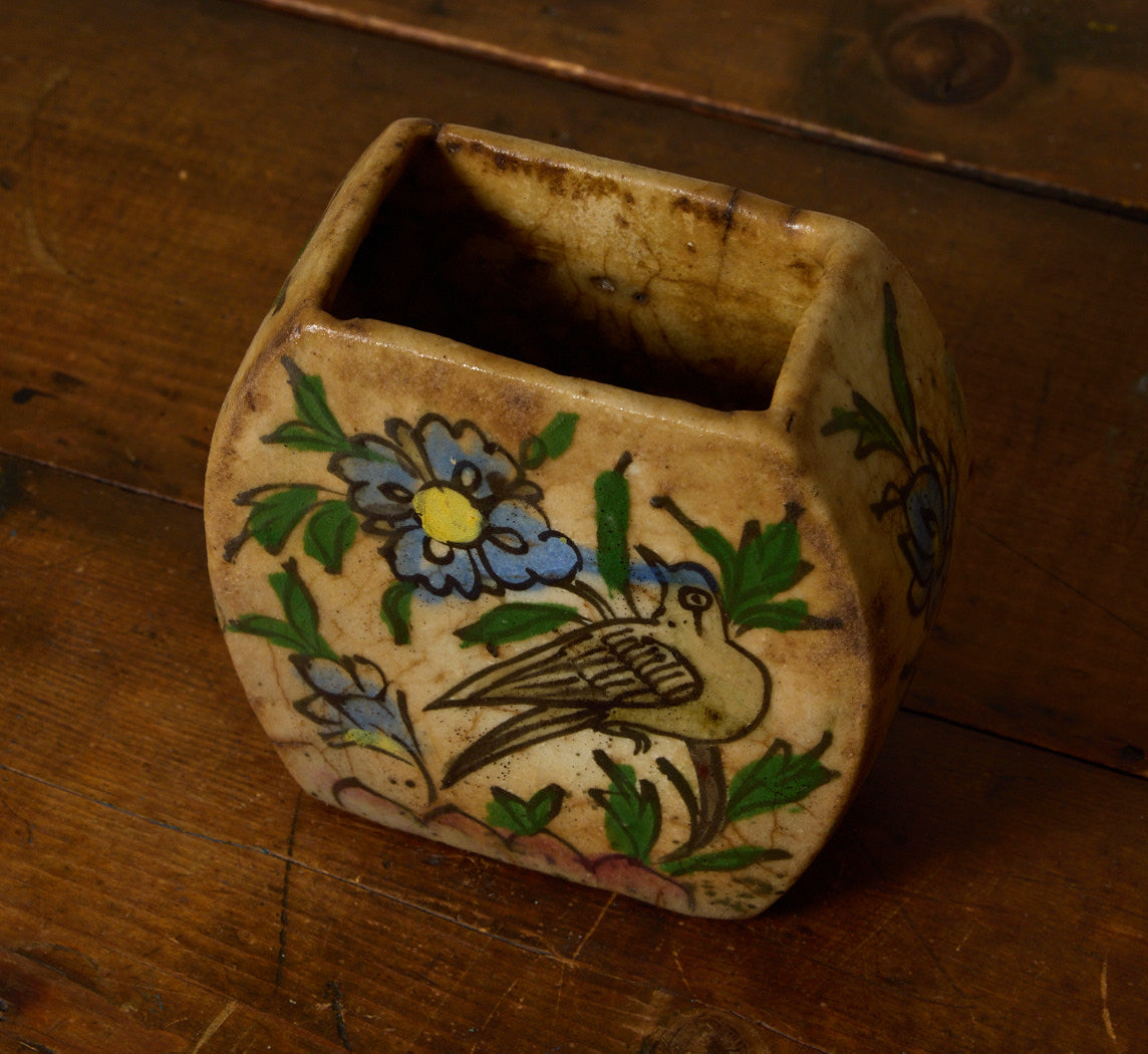 VINTAGE PERSIAN IZNIK VASE WITH BLUE FLOWER