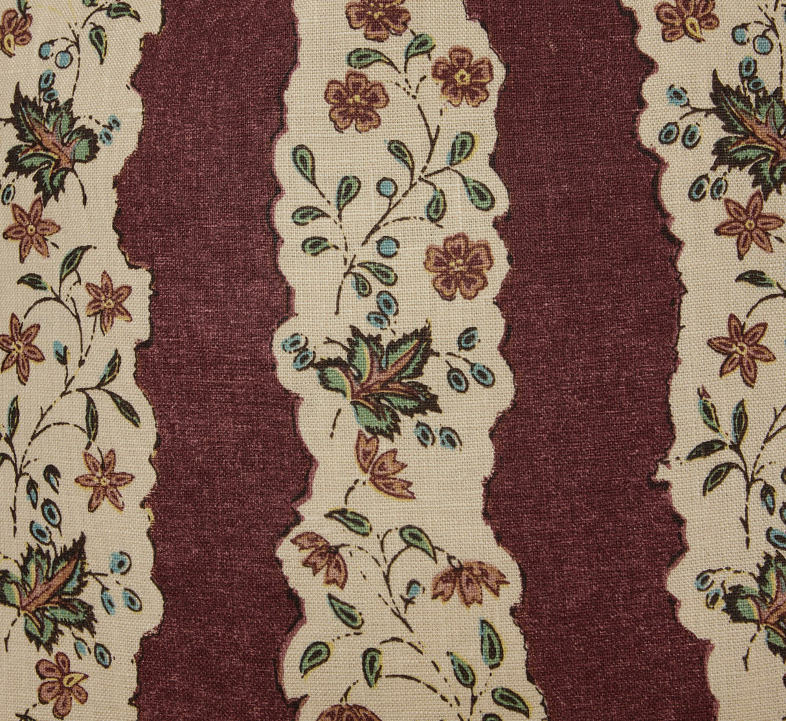 THE SAPPHO RUST PILLOW