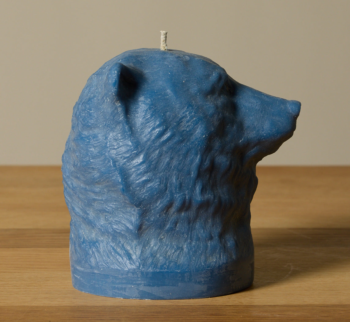 BRITISH COLOUR STANDARD ANIMAL HEAD BEAR CANDLE IN SAXE BLUE