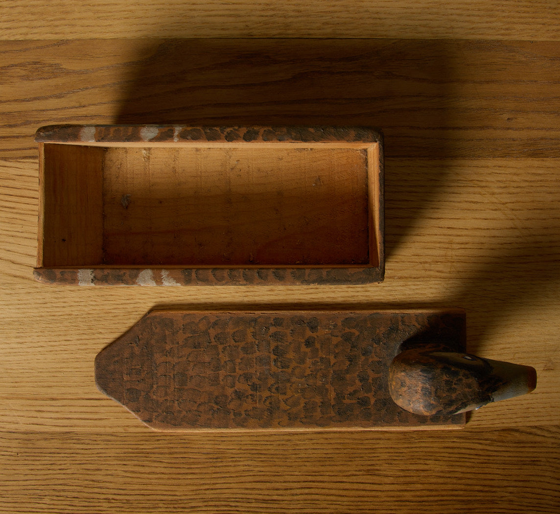 ANTIQUE PAINTED DUCK BOX