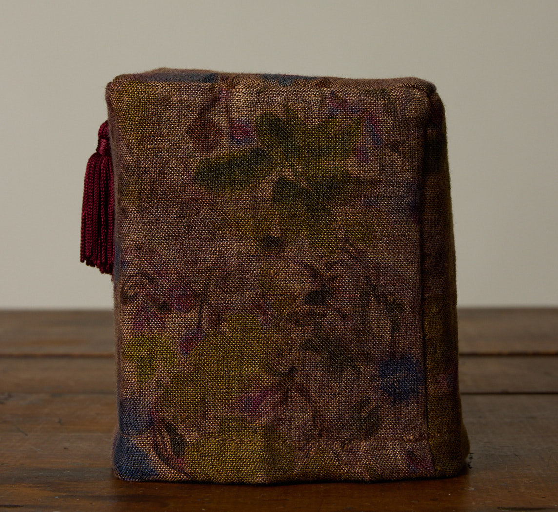 PIERCE & WARD OLIVE FLORAL LINEN TISSUE BOX COVER