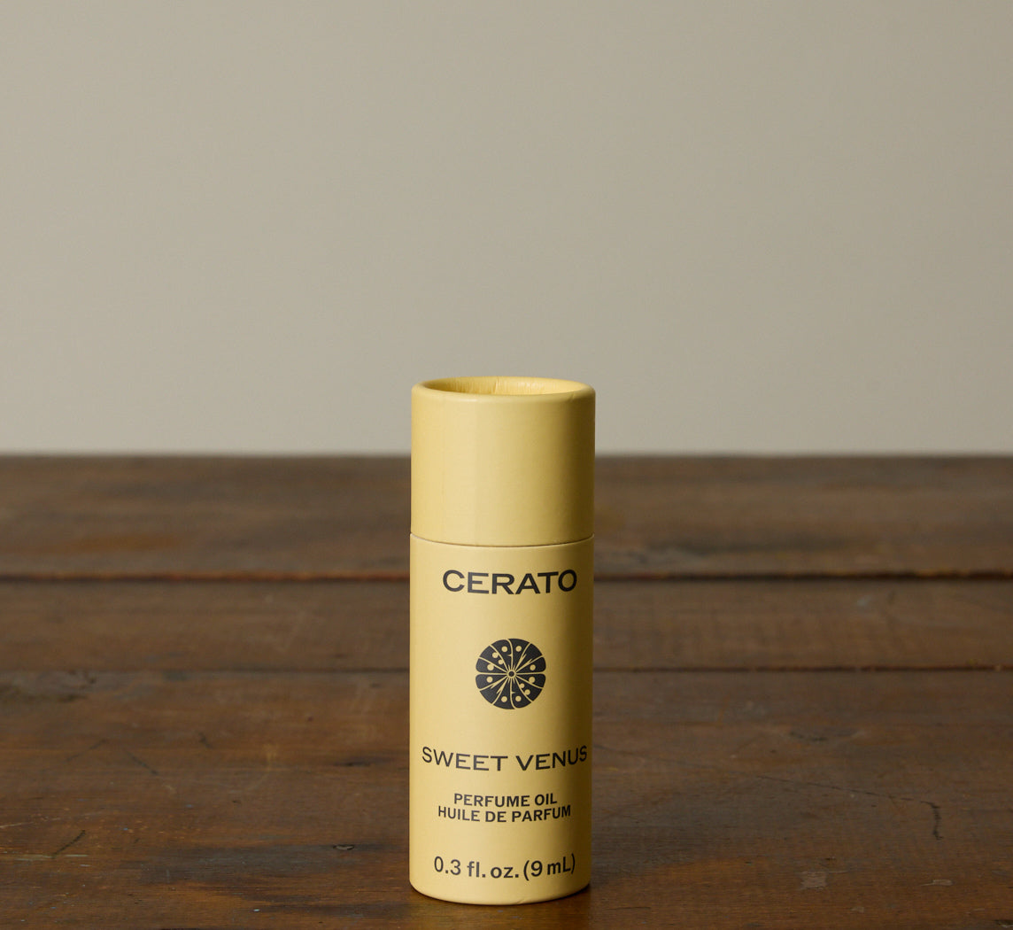 SWEET VENUS PERFUME OIL BY CERATO