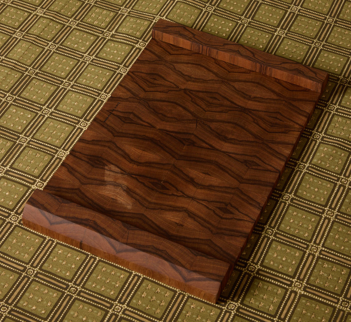 WALNUT END GRAIN CUTTING BOARD