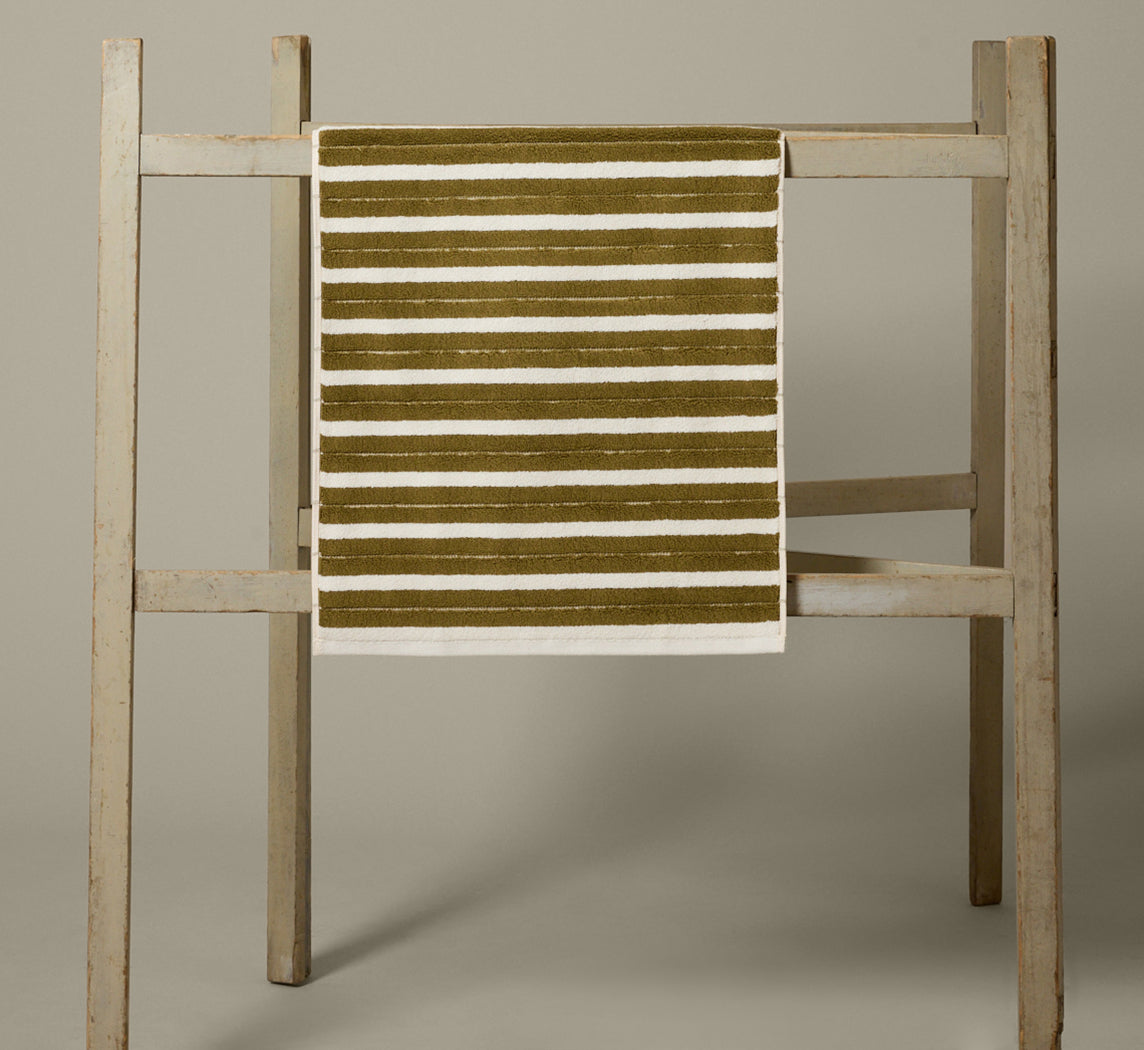 BAINA ECHO BATH MAT IN CAPER & CHALK