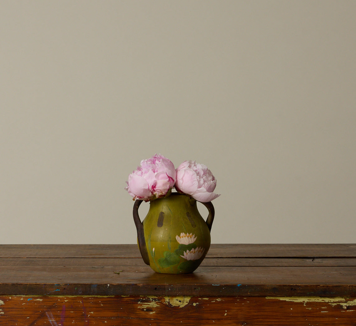 STUDIO ART WATER LILY POTTERY VASE
