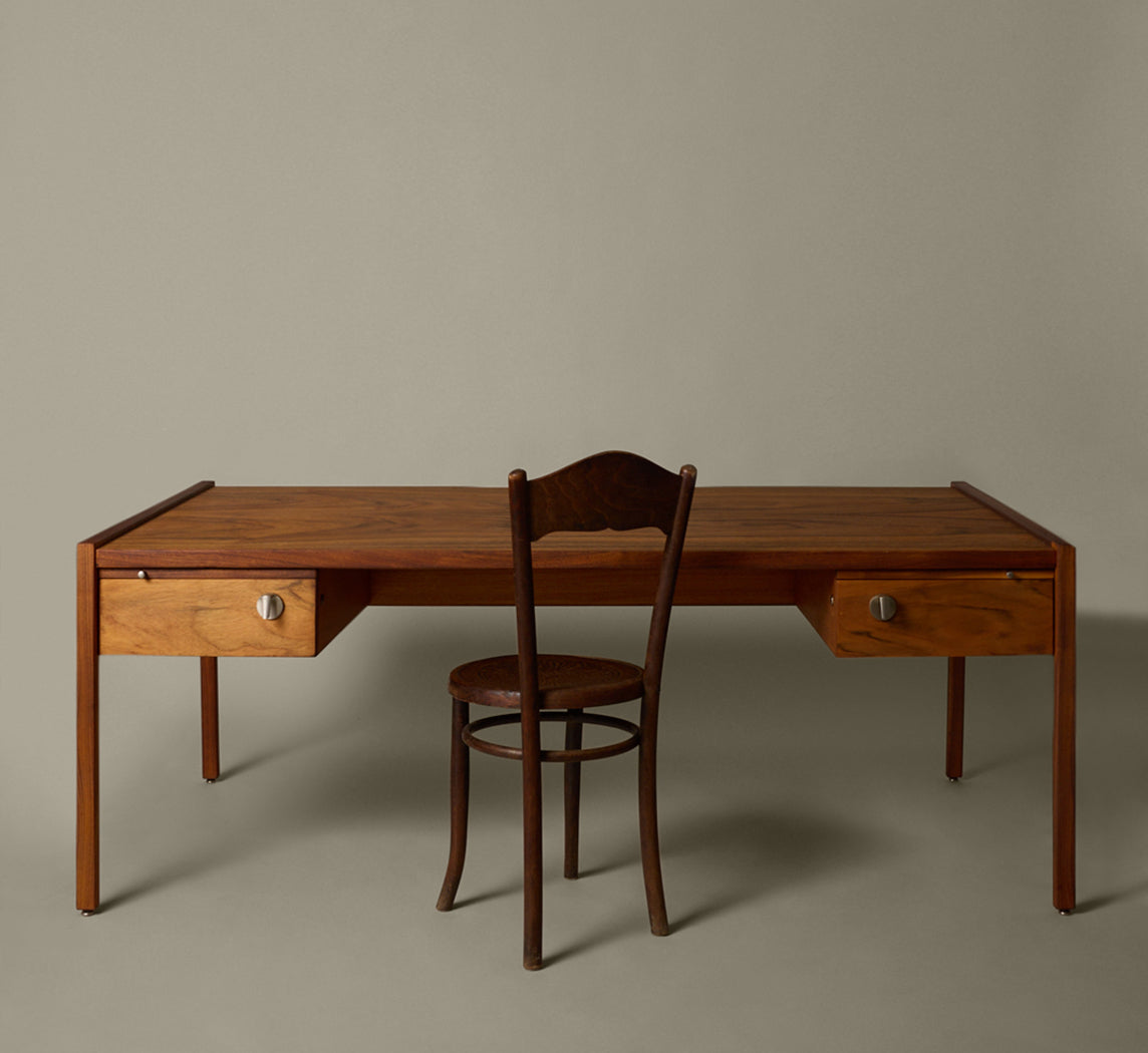 DESK BY JENS RISOM (1916-2016)
