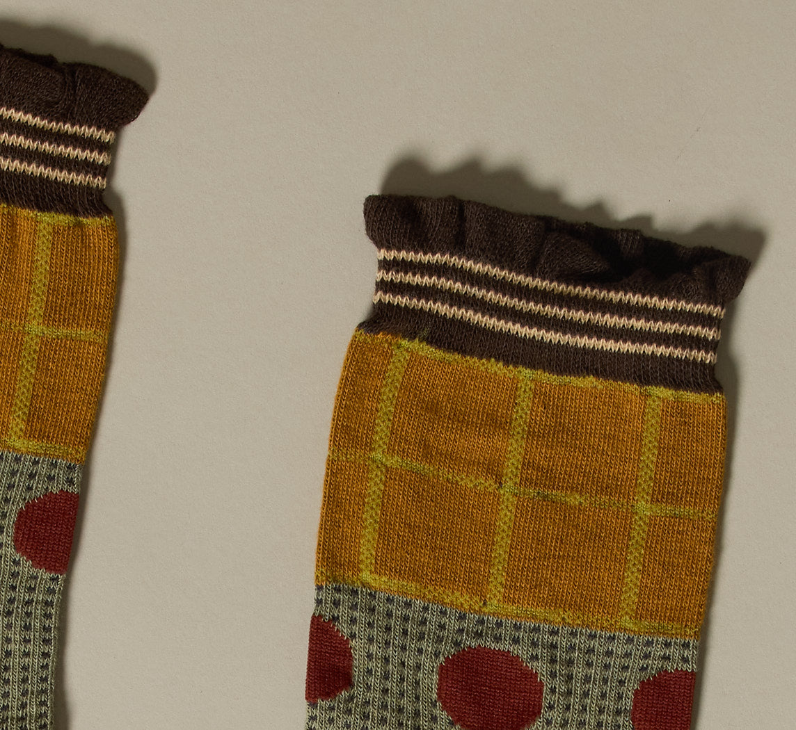 EXQUISITE J SOCKS IN CRIMSON DOT