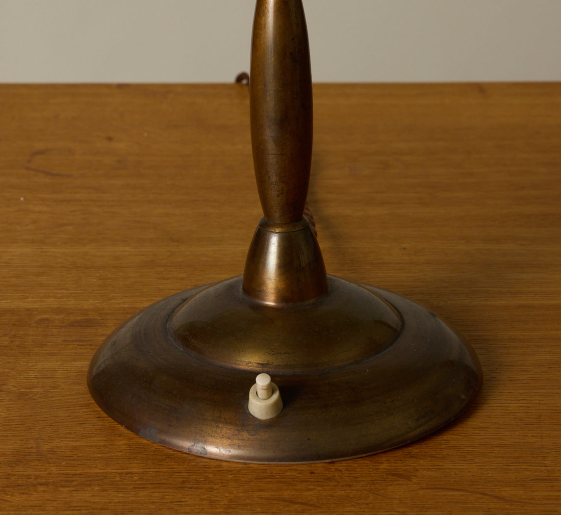 MID CENTURY ITALIAN PATINATED BRASS TABLE LAMP