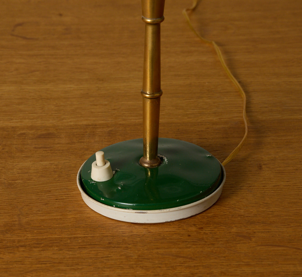 1950S MID CENTURY ITALIAN GREEN AND BRASS TABLE LAMP