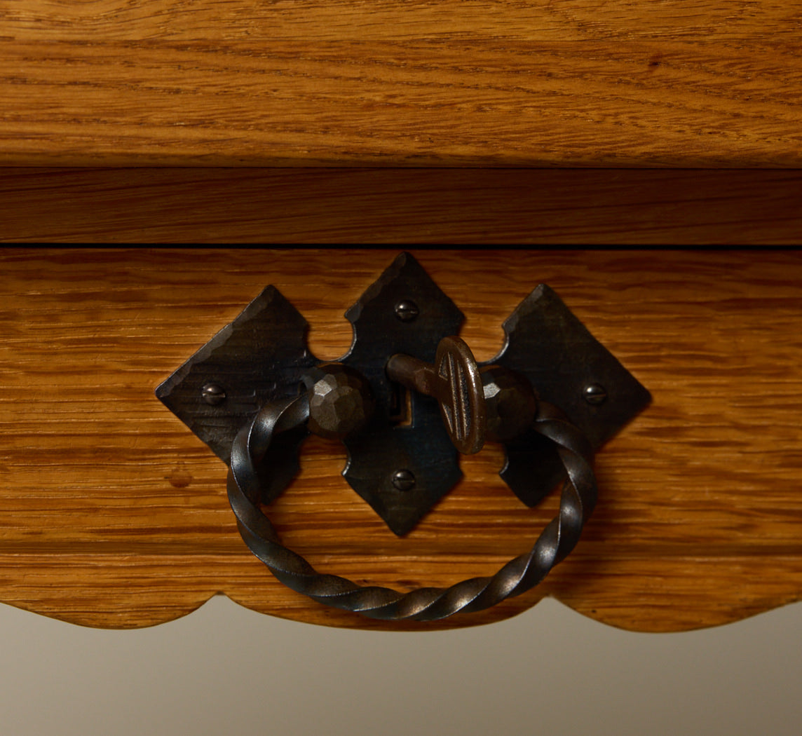 20TH CENTURY DANISH OAK DESK IN THE STYLE OF HENNING KJAERNULF
