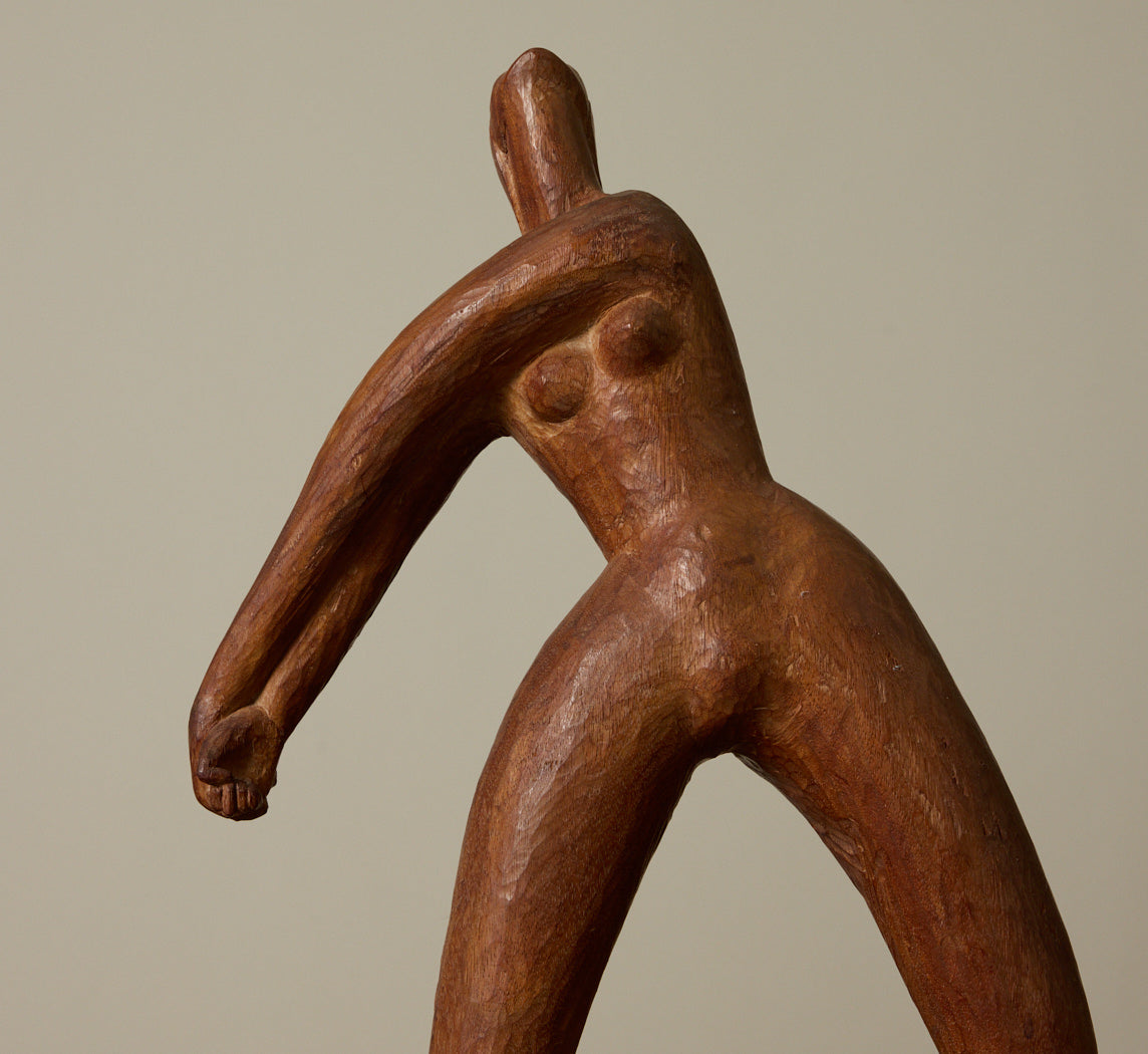 1960S AMERICAN MODERNIST HAND CARVED NUDE FIGURE