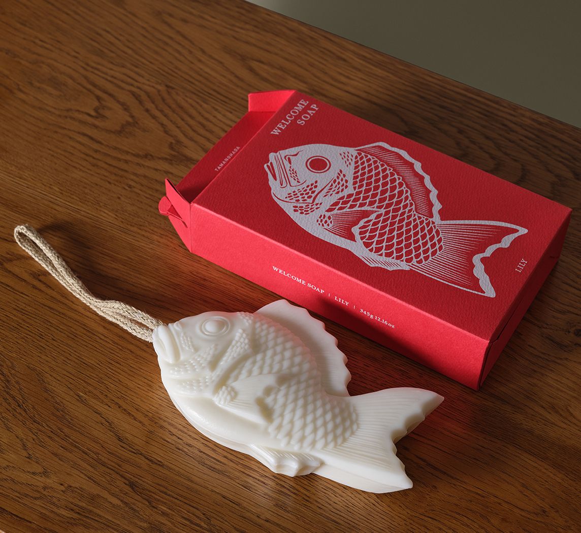 WELCOME SOAP IN WHITE LILY