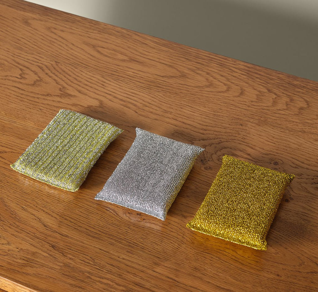METALLIC SPONGES IN GOLD, SILVER AND YELLOW