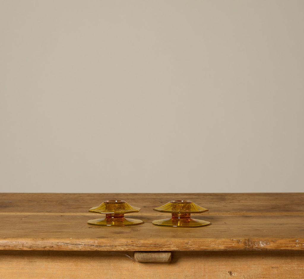 PAIR OF MARIGOLD HEISEY PRESSED GLASS CANDLESTICK HOLDERS