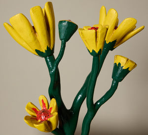 FOLK ART CARVED FLOWERS