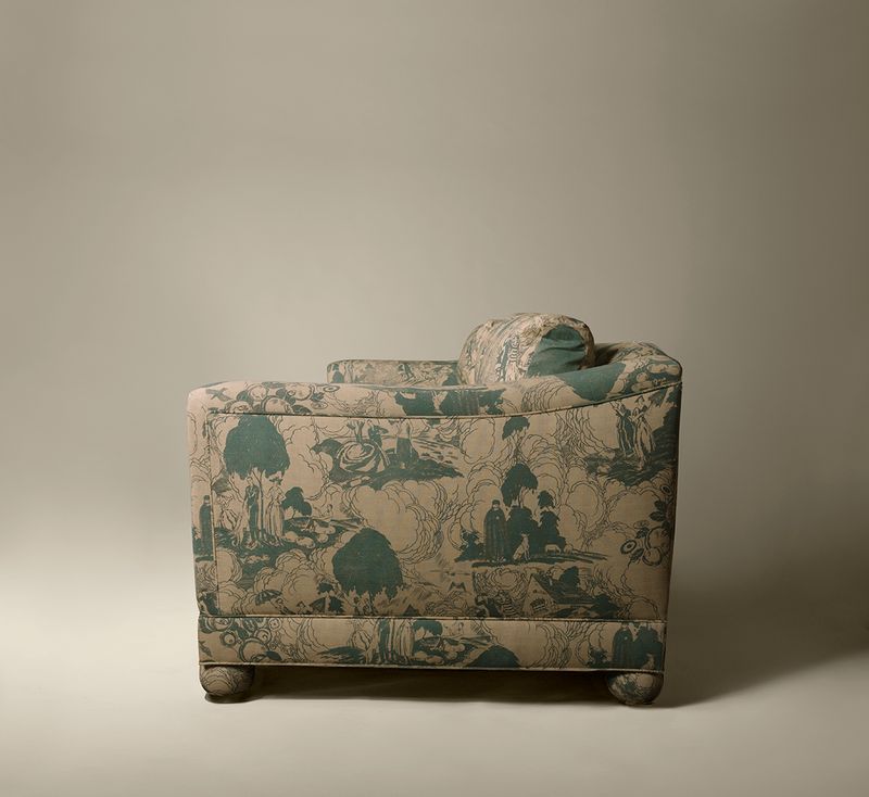 PIERCE & WARD SATURDAY SOFA IN PARASOL TOILE