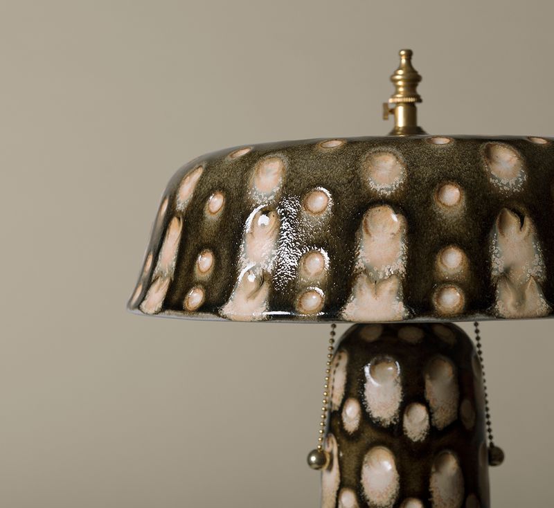 CASA ALFARERA POLKA LAMP IN CARAMEL BROWN WITH CREAM DOTS