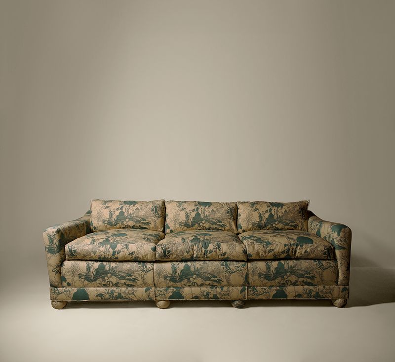 PIERCE & WARD SATURDAY SOFA IN PARASOL TOILE