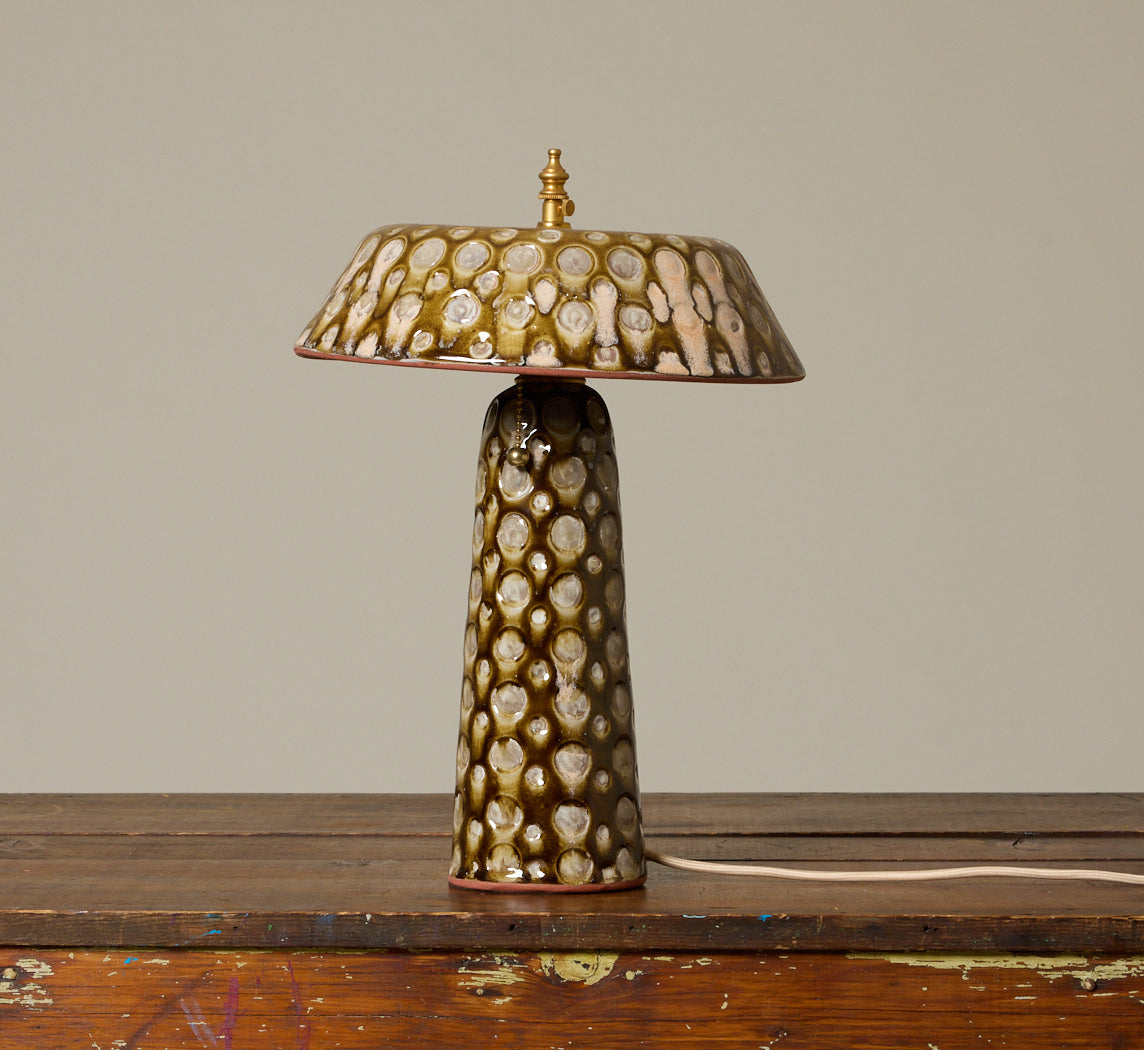 CASA ALFARERA POLKA LAMP IN CARAMEL BROWN WITH CREAM DOTS