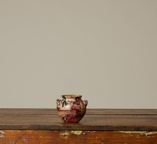 ANTIQUE AGATEWARE VASE