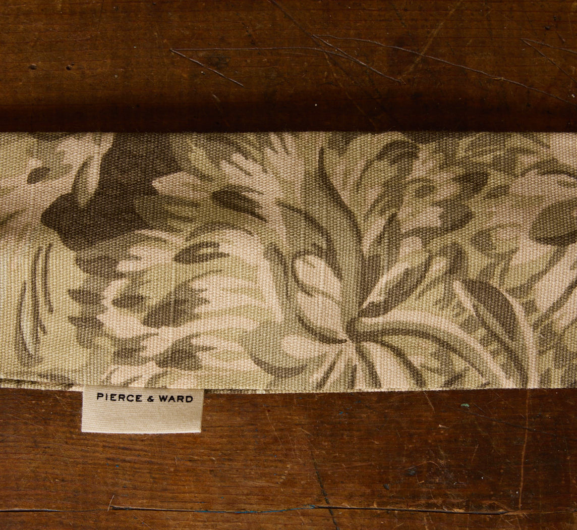 PIERCE & WARD PROVENÇAL FLORAL CORD COVER