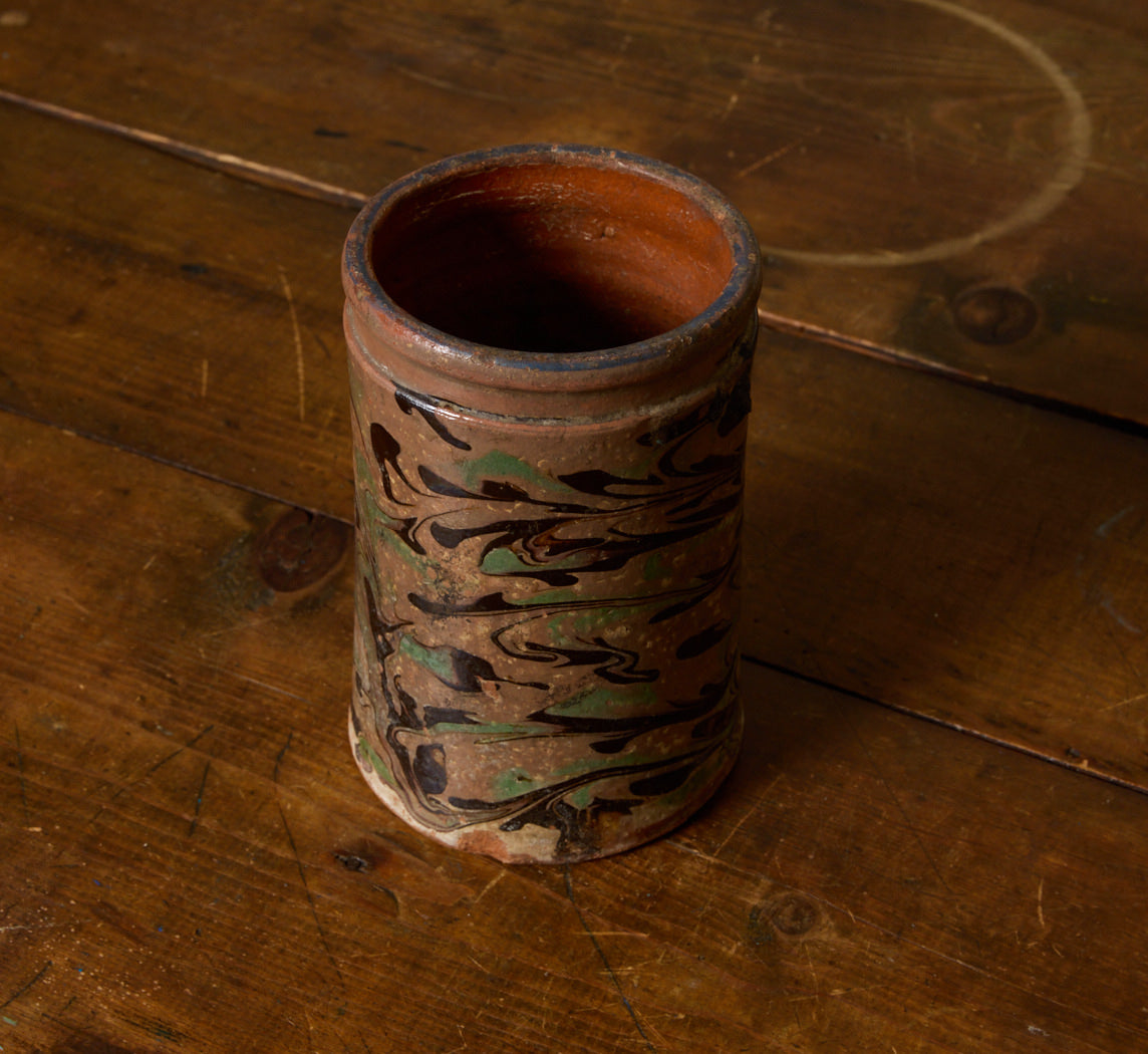 ANTIQUE AGATEWARE VASE