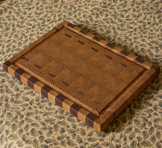 WHITE OAK & BLACK WALNUT PATTERNED END GRAIN CUTTING BOARD