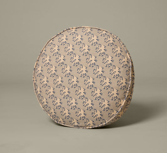 THE HELENA DISC PILLOW